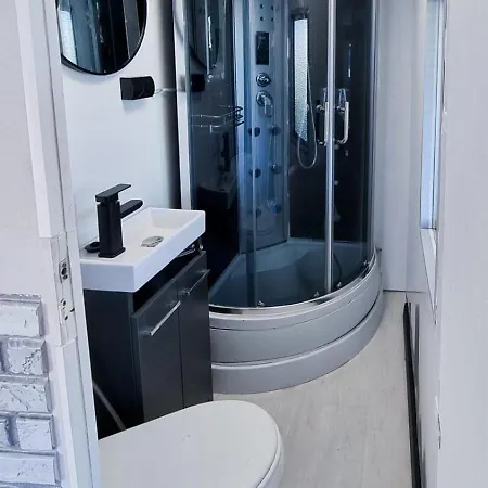 Holiday home Mini Mobile - Cozy By The Sea Ustronie Morskie